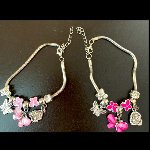 NEW Silver Tone Charm Bracelet - Picture 3 of 7